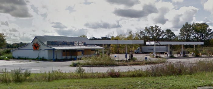 Stuckeys - St Clair - 1480 Wadhams Rd (newer photo)